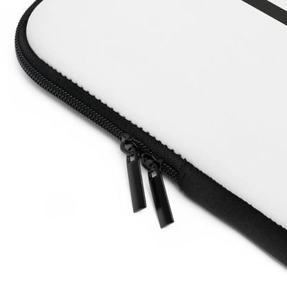 I Love Chess N&B Laptop Sleeve